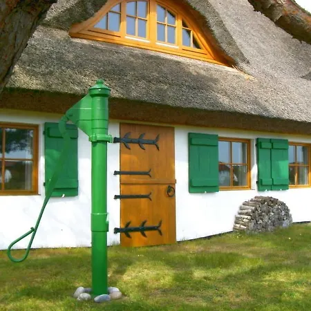 Apartmán Im Fischerhaus Hiddensee 33 Qm *